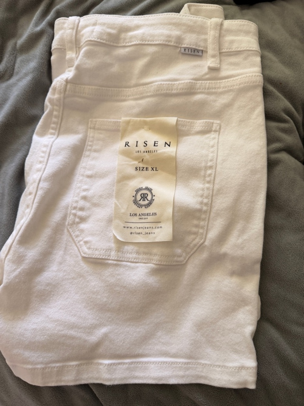 NWT Risen Women's White Jean Shorts - Classic High-Rise Size XL